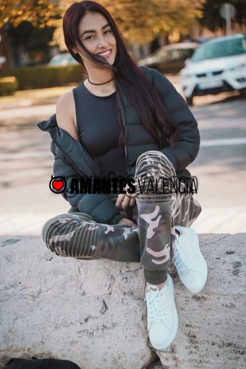https://amantesvalencia.com/storage/anuncios/412anuncio63_0.webp